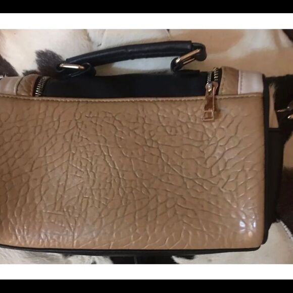 Bijou Brigitte Crossbody & Single Handle Handbag. - Picture 7 of 12